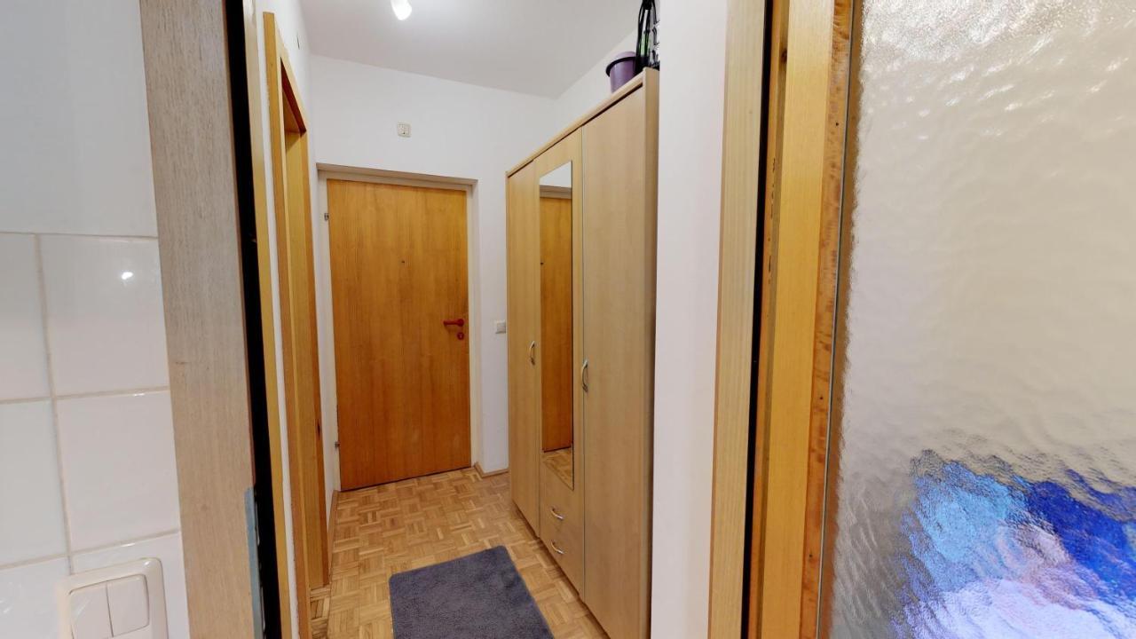 格蒙登Vintage Garconiere Mit Balkon - 25 M2公寓 外观 照片